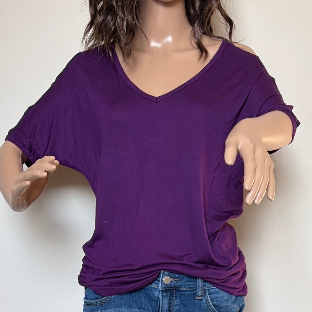 Emerald Brand Cutout Sleeve Top